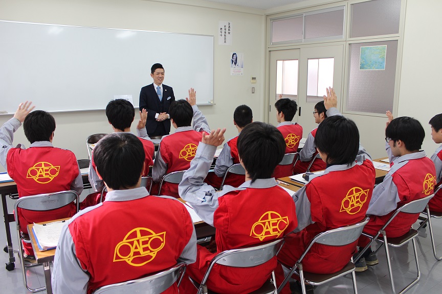 ★学内企業説明会に参加しました★
